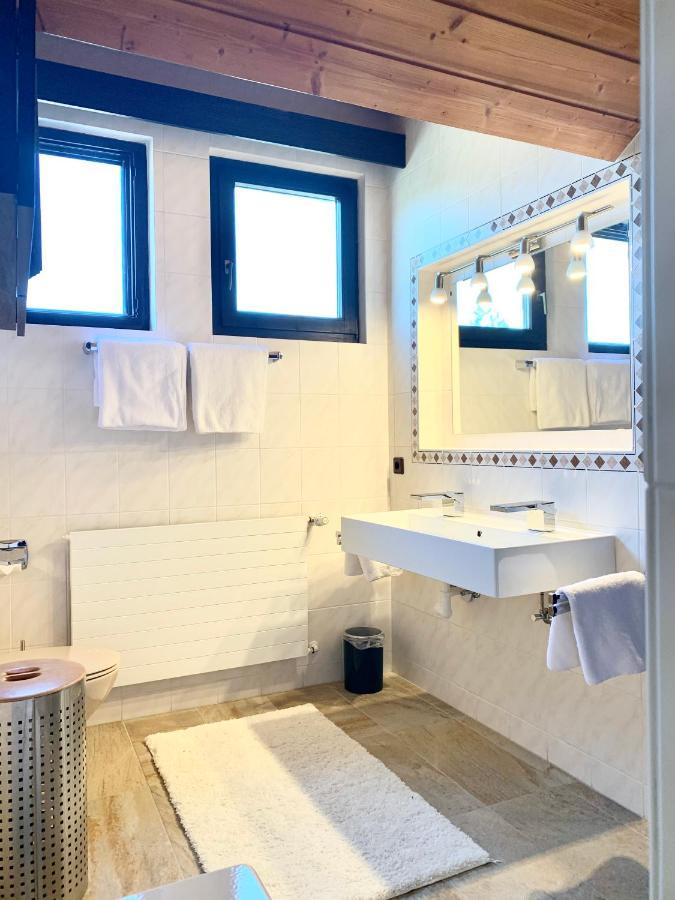 Luxus-Landhaus Im Schwarzwald/Baiersbronn Mit Pool Bagian luar foto