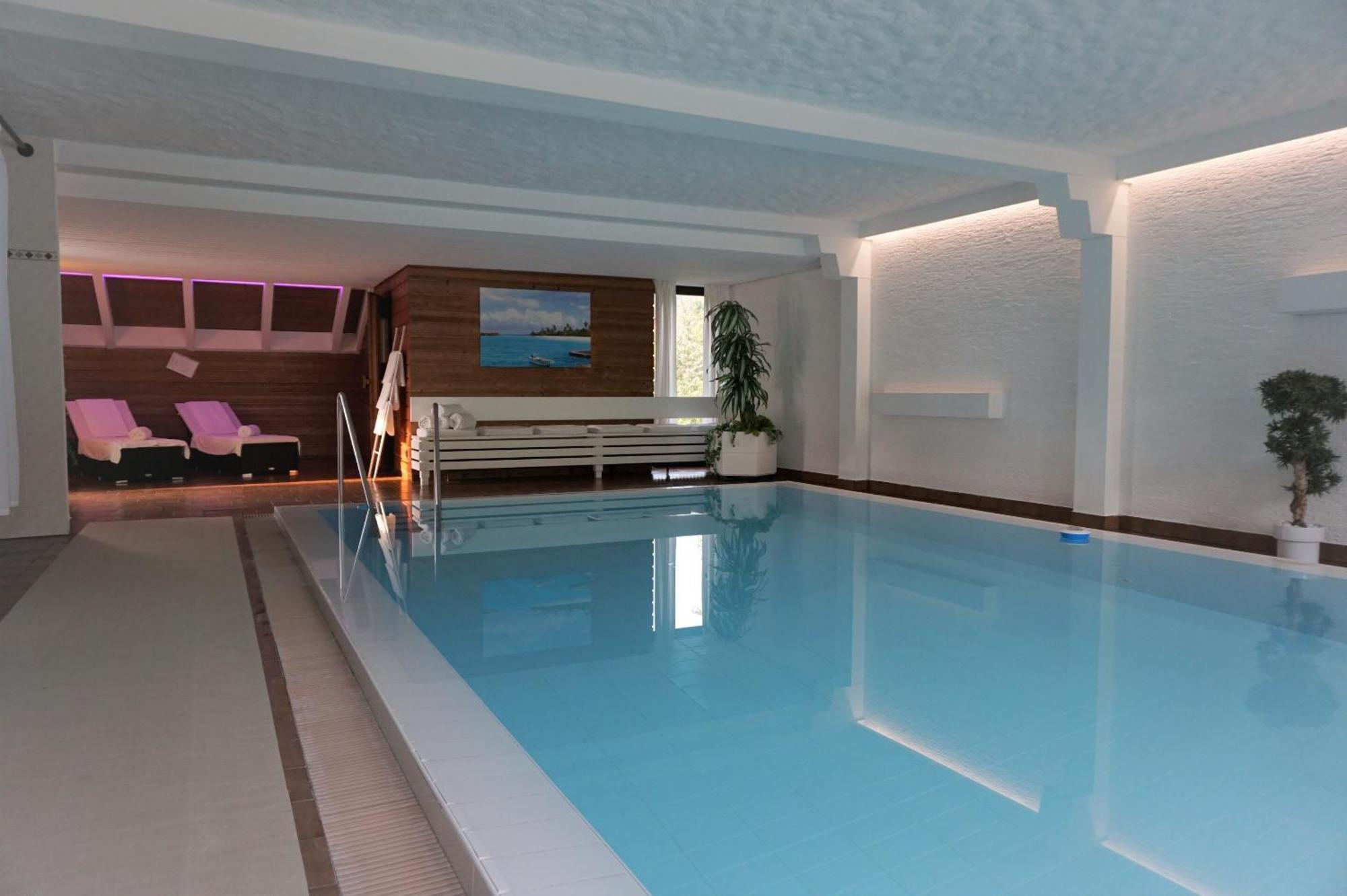 Luxus-Landhaus Im Schwarzwald/Baiersbronn Mit Pool Bagian luar foto